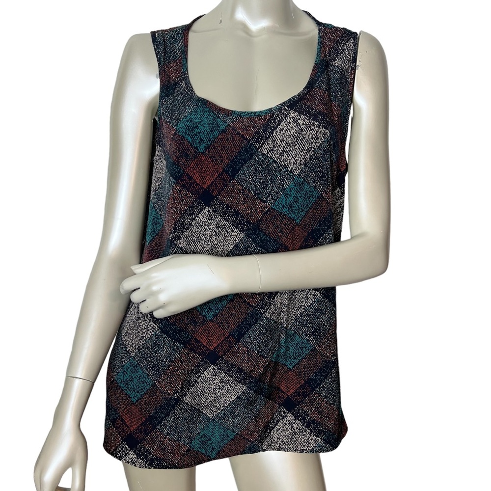 T & J Diamond Plaid Print Tank Top